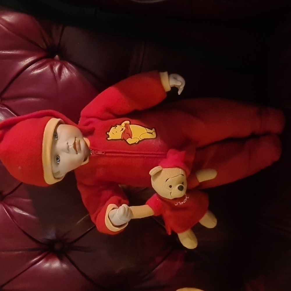 Ashton Drake Galleries Winnie the Pooh Doll